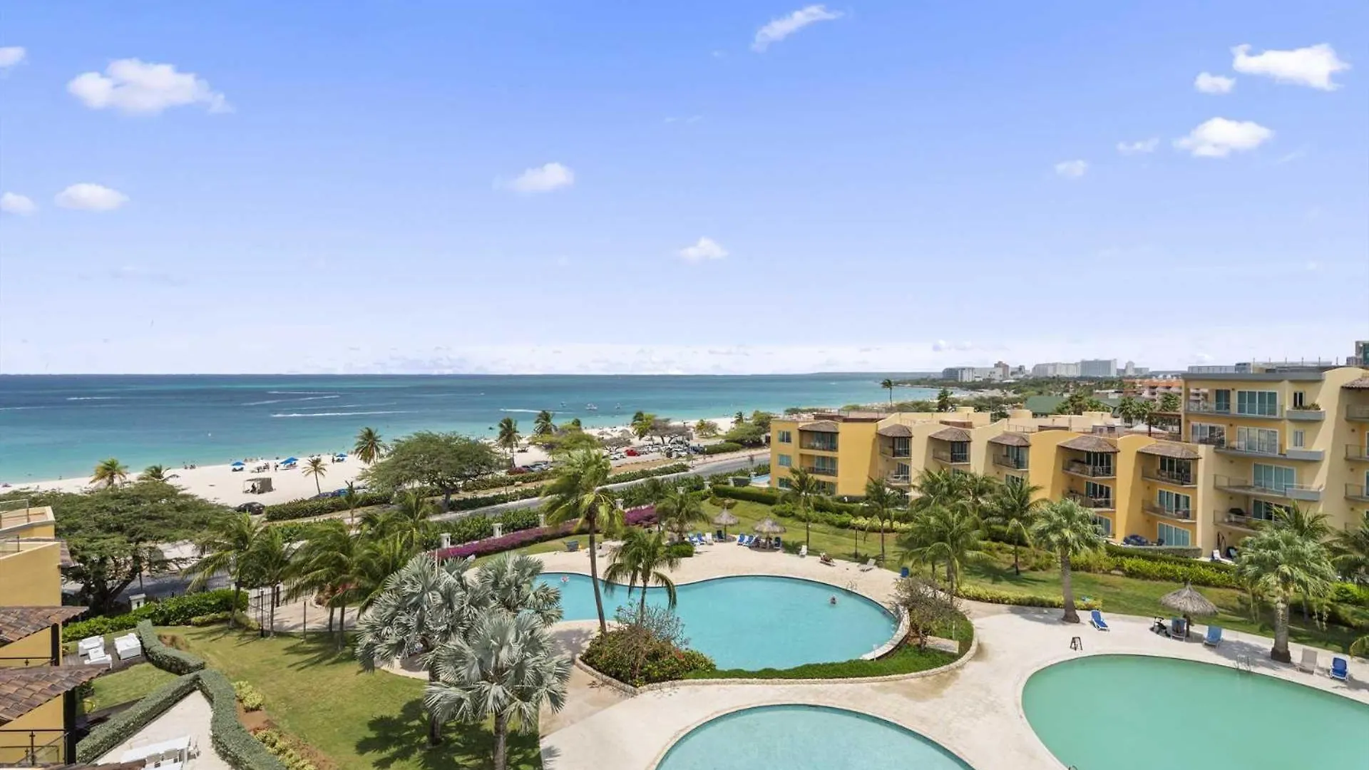Beachfront - Coral Sea Garden 3Br Condo - P116 棕榈滩